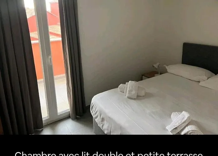 Tra Manna Lecci